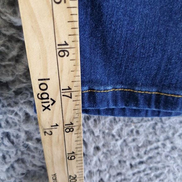 Lane Bryant Jeans Womens Size 16 Blue Super-Stretch Capri Denim - Picture 9 of 12